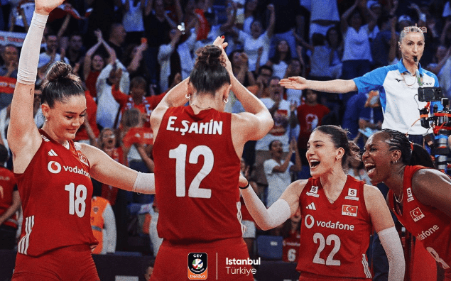 A Milli Kadın Voleybol